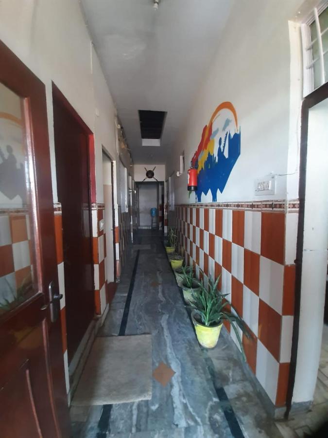 Friends Guest House & Hostel Agra  Exterior foto