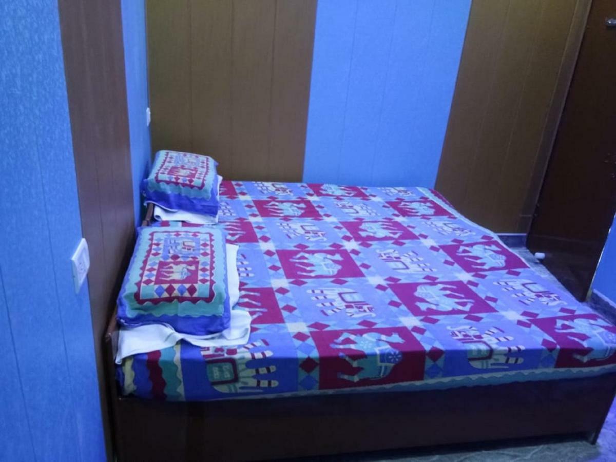 Friends Guest House & Hostel Agra  Exterior foto